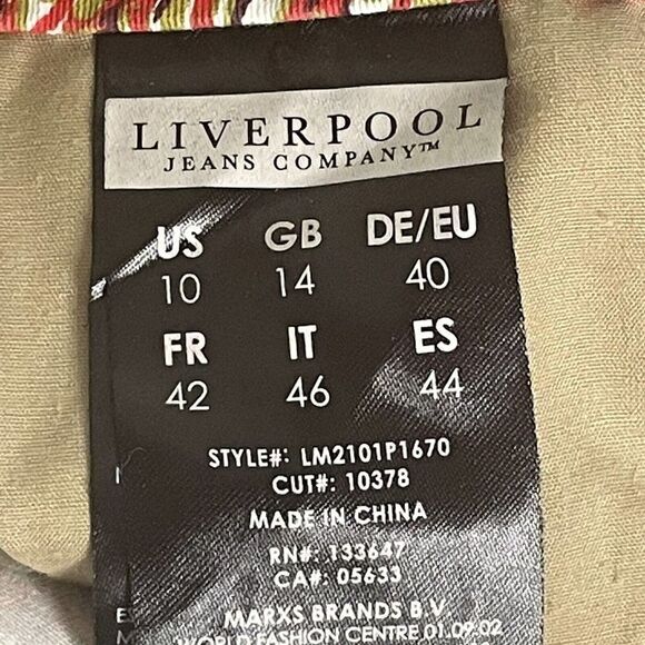 𝅺LIVERPOOL Jeans Pauline Red Beige Printed Zip Ankle Cropped Jeans 10 - Picture 8 of 8